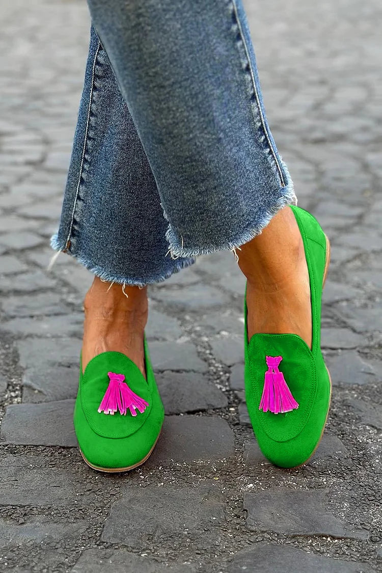 Aria™ | Green Loafer with Fuchsia Tassel