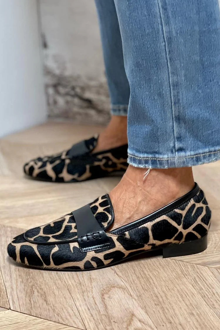 Nora™ | Animal Print Loafer with Elegant Detail