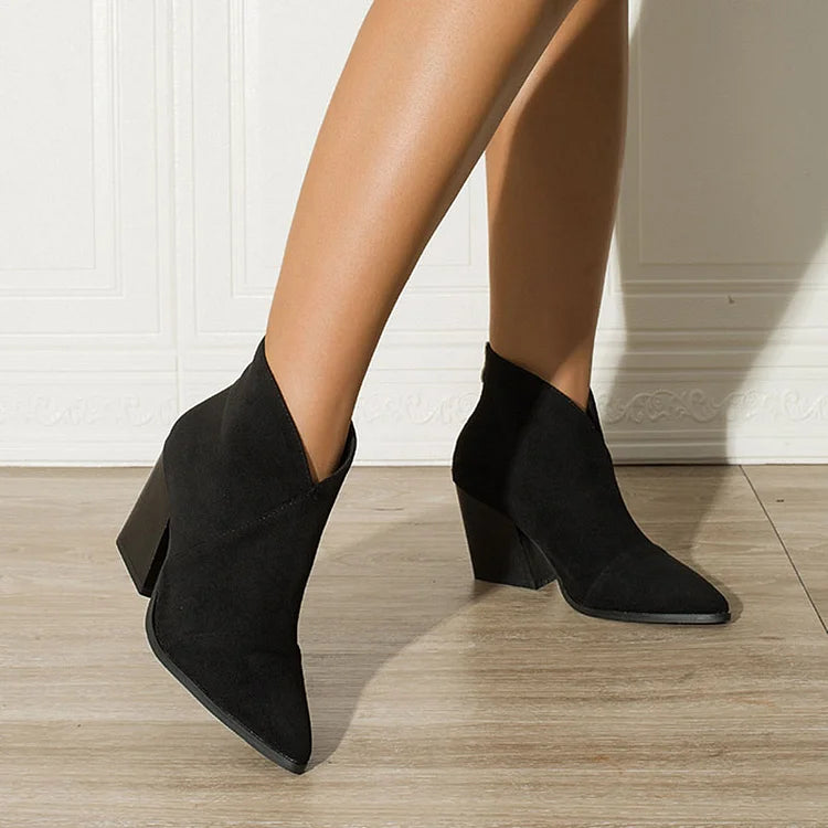 Riley™ | Pointed Suede-Effect Ankle Boot