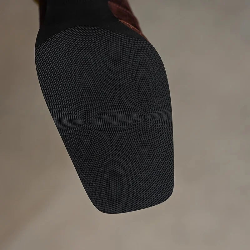 Florence™ | Timeless Pointed Pumps