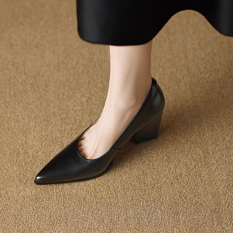 Verona™ | Chic Pointed Pumps