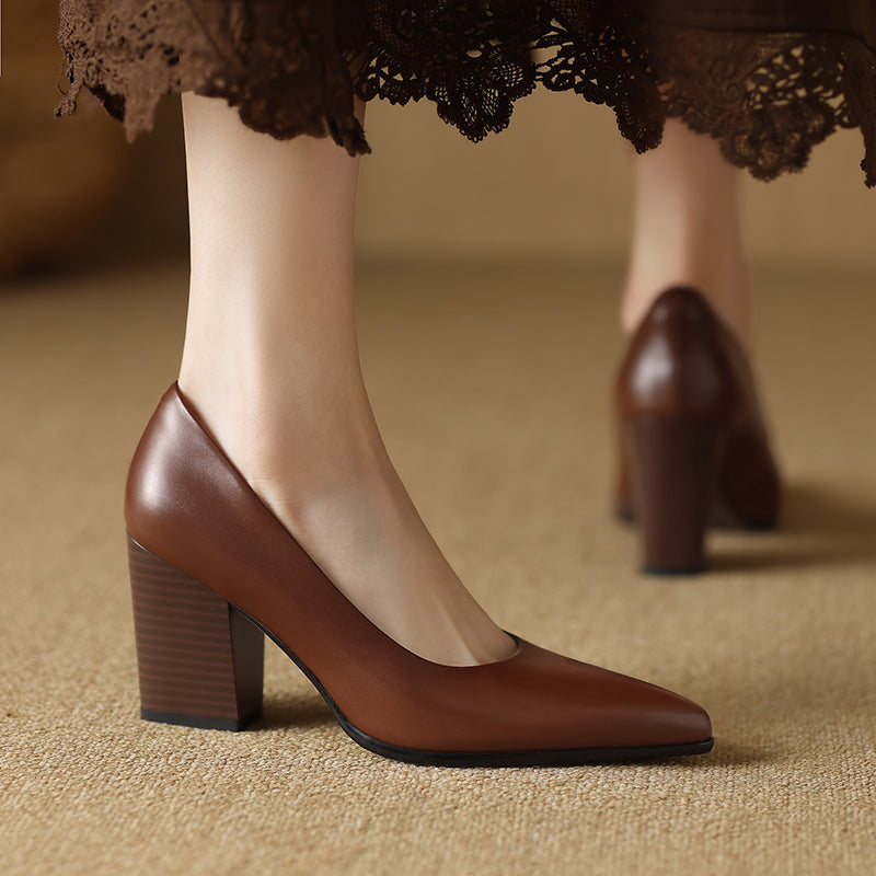 Verona™ | Chic Pointed Pumps