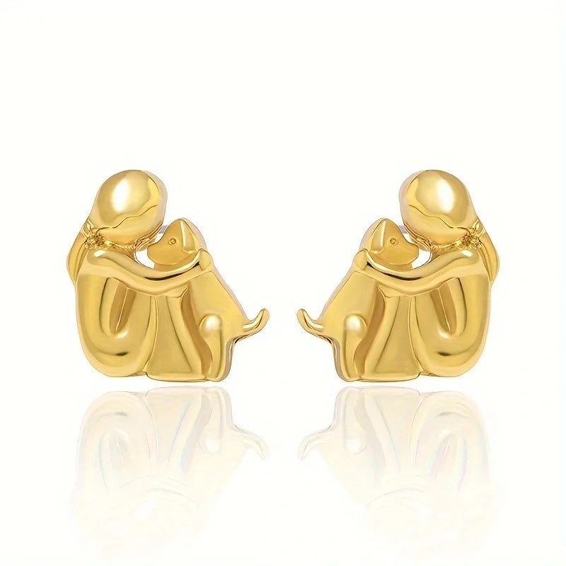 Alora™ | Hug Earrings