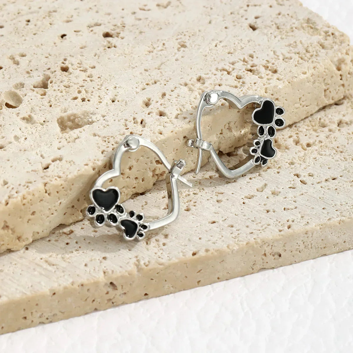 Amara™ | Heart Huggie Earrings