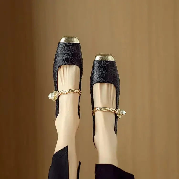 Everly™ | Classic Mary Janes